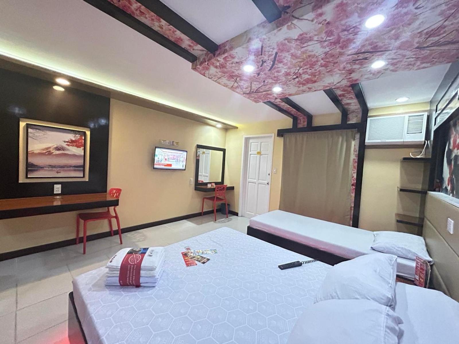 Hotel Sogo Sta Rosa 圣罗莎 外观 照片